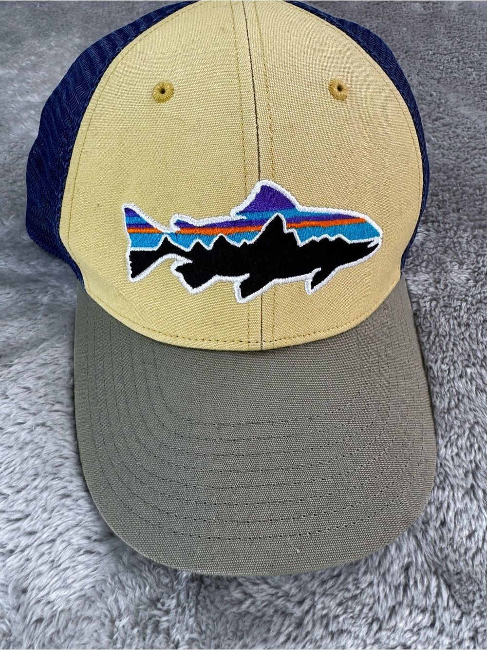 Patagonia Trout Logo Trucker Hat NetPlus Sustainable Cap Tan Blue Snapback